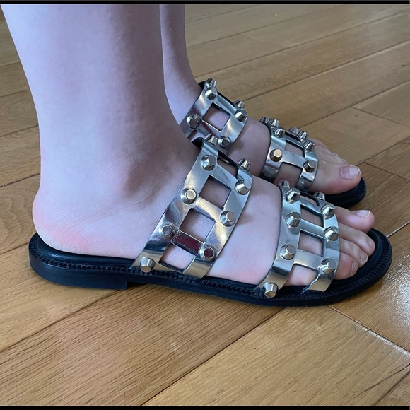 Makris silver caged and stud flat sandal - Picture 2 of 7
